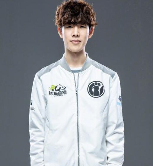 数据里程碑预告：Tian即将达成1500次击杀