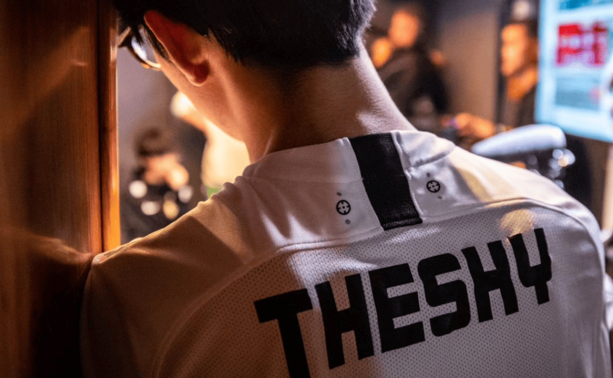 2025KPL夏季赛常规赛第二周最佳选手&最佳阵容