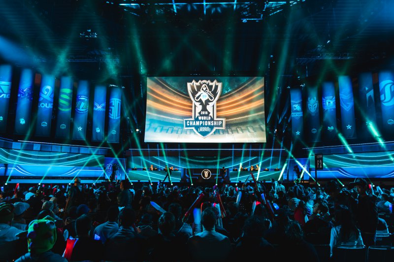 The MongolZ , G2, 和 FURIA Esports 晋级 FISSURE Playground 2 季后赛